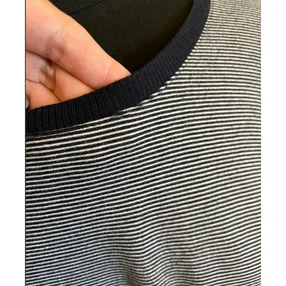 Loft  Navy and White Striped Long Sleeve T Shirt Sz XL - Picture 3 of 5